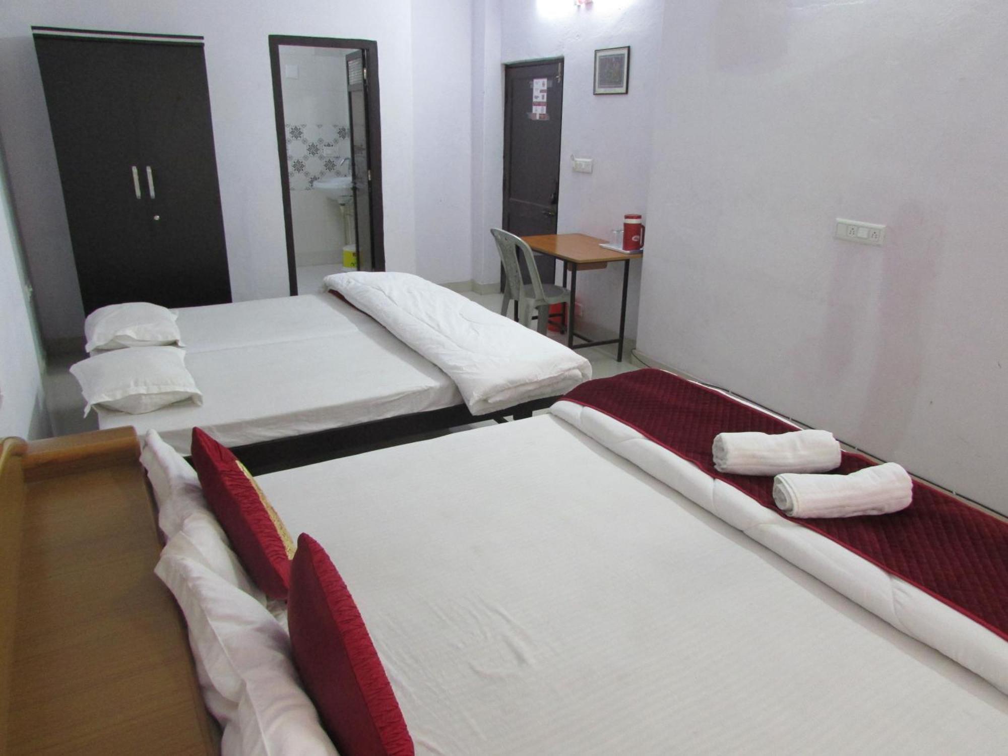 Ashish Guest House, Goverdhan Vilas Udaipur Eksteriør billede