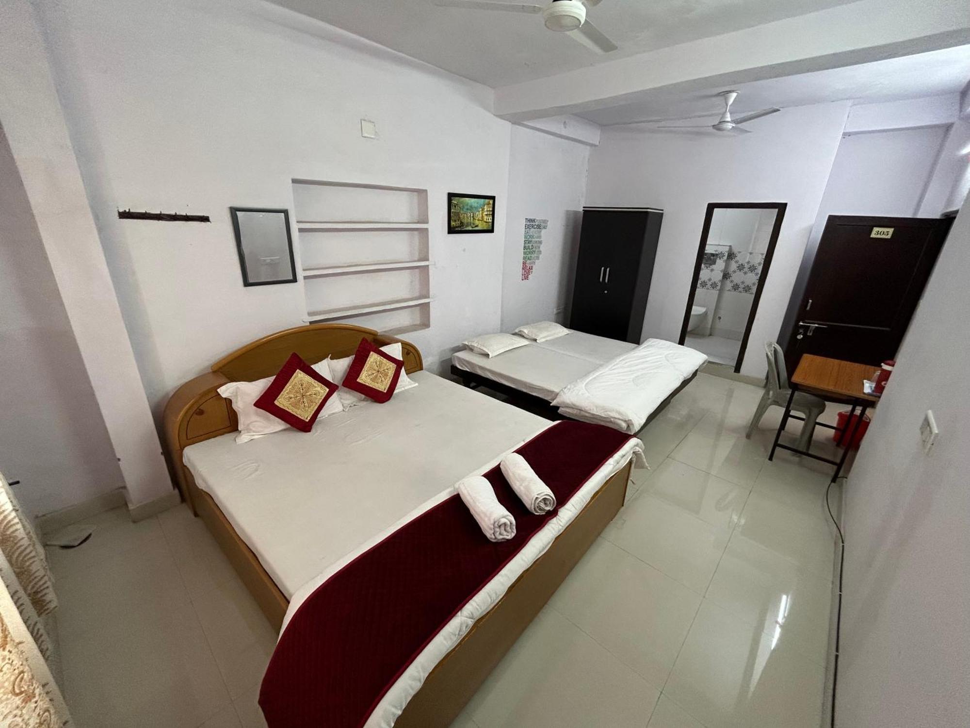 Ashish Guest House, Goverdhan Vilas Udaipur Eksteriør billede