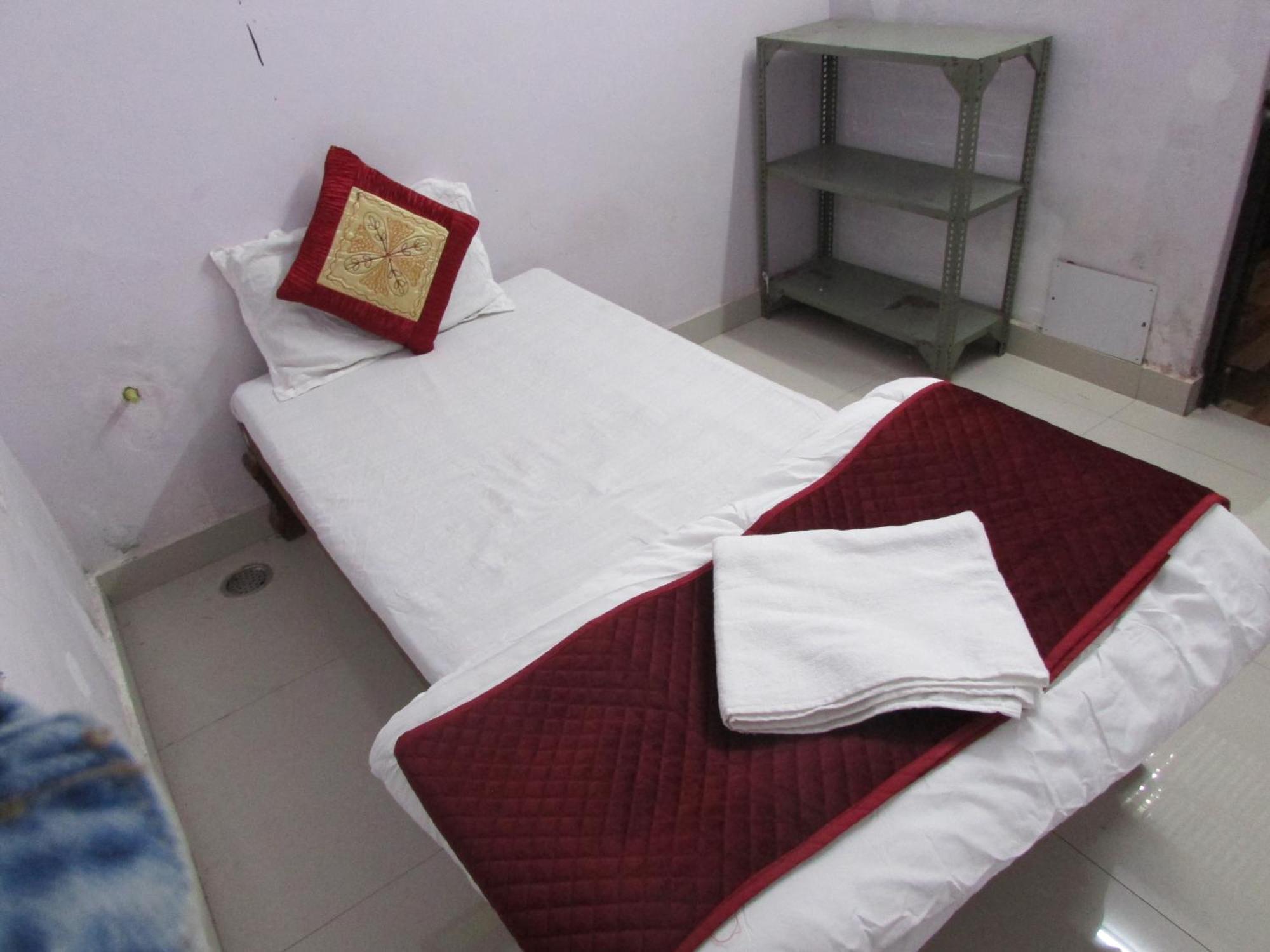 Ashish Guest House, Goverdhan Vilas Udaipur Eksteriør billede