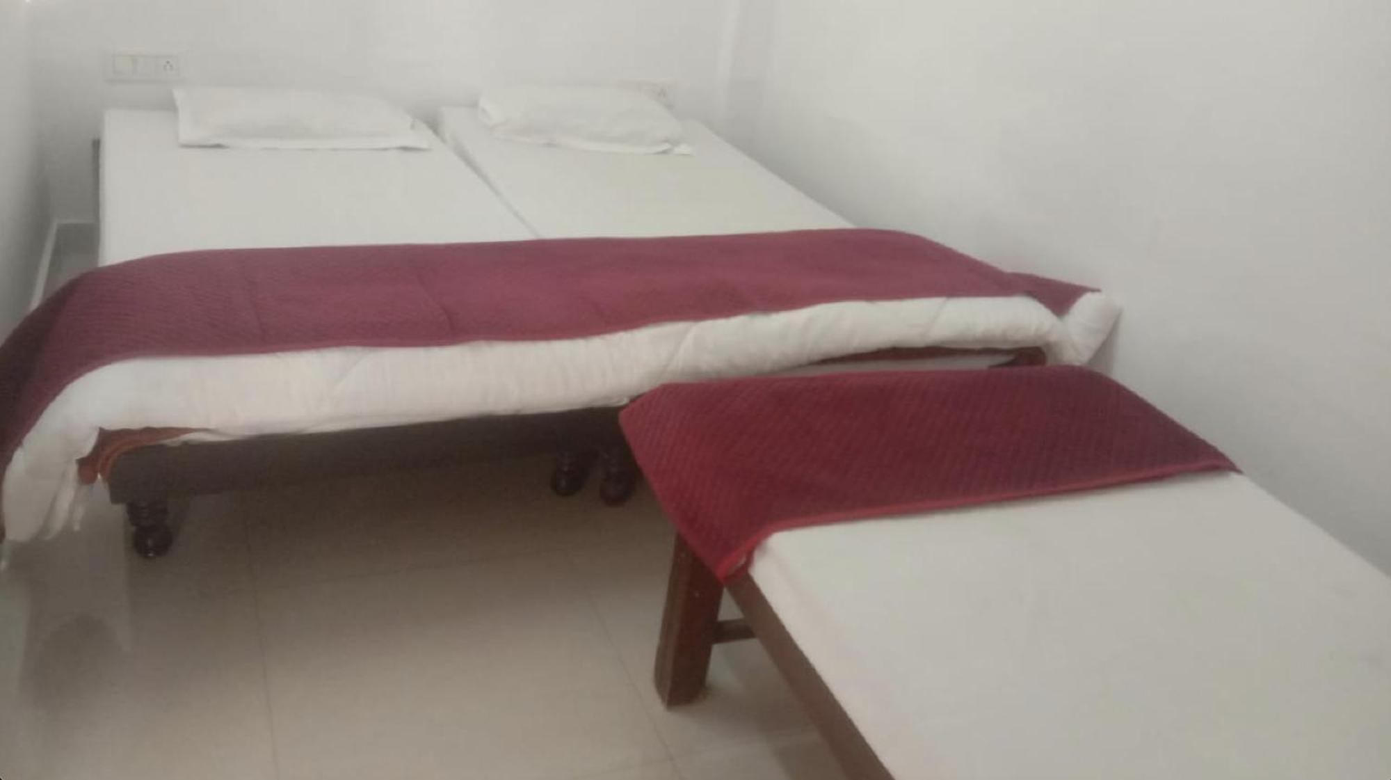 Ashish Guest House, Goverdhan Vilas Udaipur Eksteriør billede